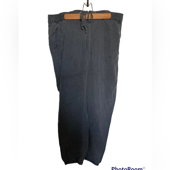 GAP Maternity Pull on Jogger, Navy, Size S, Lyocell - Picture 2 of 8